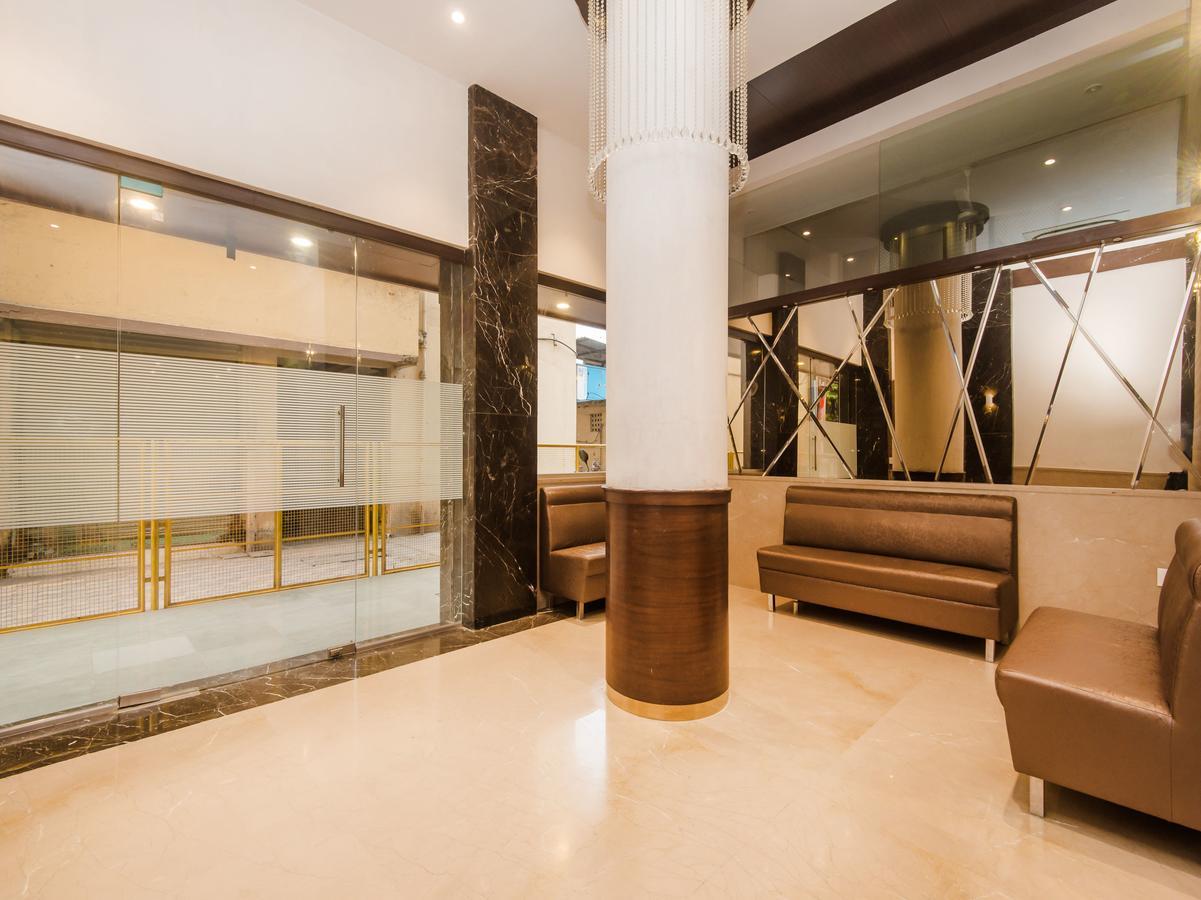 Oyo 13089 Hotel Gold Crest Navi Mumbai Buitenkant foto