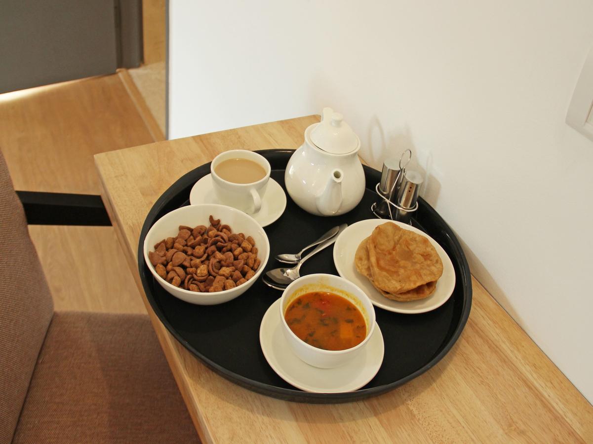 Oyo 13089 Hotel Gold Crest Navi Mumbai Buitenkant foto